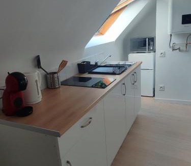 Quimperle Apartment | Cosy Studio