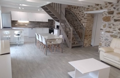 Plomodiern House | Cottage 6 people 110 m² quiet 5.2 km from the beach