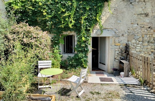 Mirabel-et-Blacons Cottage | Cottage close to the village center and Drôme