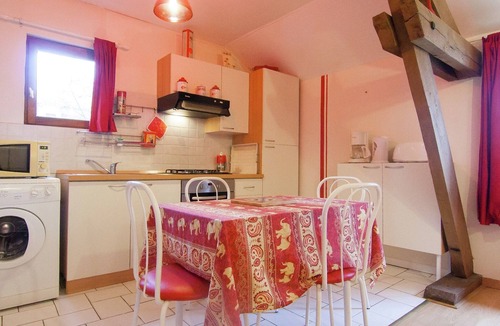 Bourgnac Cottage | Cottage in Bourgnac with Whirlpool