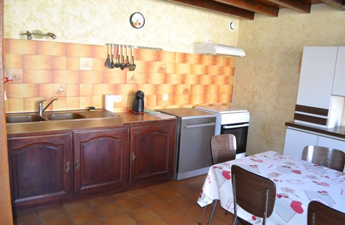 Saint-Simon-de-Pellouaille House | Country house