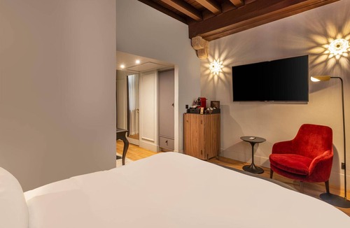 Old Lyon Hotel | Cour des Loges Lyon, A Radisson Collection Hotel