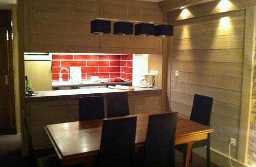 Courchevel Apartment | COURCHEVEL 1650, stand. apartment sleeps 8, 100 m gondola, covered parking.