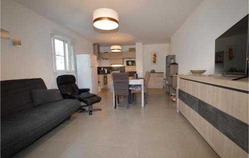 Moriani-Plage Apartment | Cozy Apartment In Moriani Plage