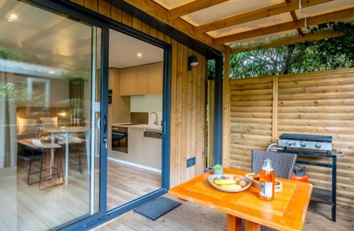 Rivedoux-Plage House | Cozy mobile home with terrace for 2 people
