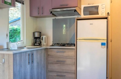 Rivedoux-Plage House | Cozy mobile home with terrace in Rivedoux-Plage for 4 ppl.