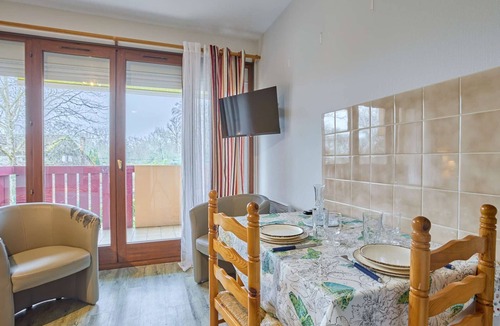 Barbotan-les-Thermes Apartment | Cozy studio near thermal baths with Wifi and parking, ideal for 2 people