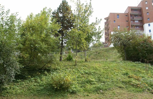 Prapoutel Apartment | Cozy studio 3 sleeps in Adrets-Prapoutel, east-facing balcony