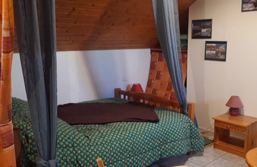 Saint-Andre-d'Embrun Apartment | Cozy studio in a quiet location