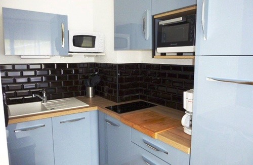 Arette Apartment | Cozy Studio for 4 with Balcony, Ski-In/Ski-Out Access, Free Parking, and Ski Locker