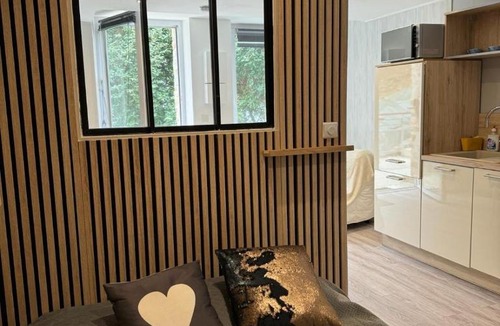 Kerfany-les-Pins Apartment | Cozy studio