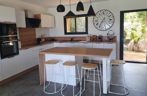 Figari House | Cozy villa between sea and mountains