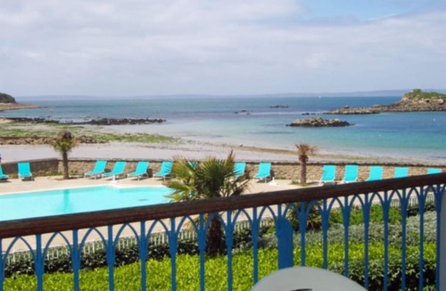 Treboul Apartment | D3118 - Apartment T. 2 on the 1st floor, Sea View!