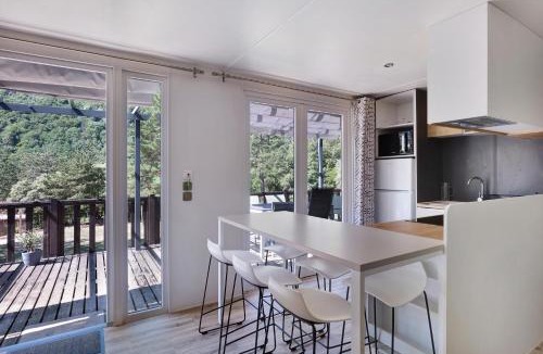 Greffeil House | Dans Écrin De Verdure