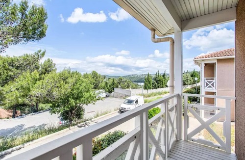Carnoux-en-Provence Apartment | Debussy Residence - 2 Room Apartment - Comfort - (4 People)