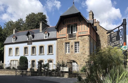 Lehon Apartment | Degas - Dinan, charming riverside apartment