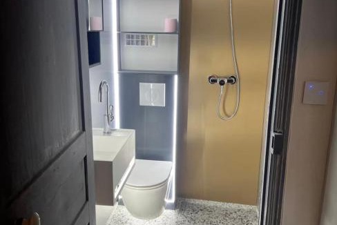 Marignane Apartment | Dependance1