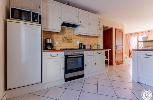 Saint-Julien-Puy-Laveze House | des Hirondelles - Saint-julien-puy-laveze