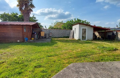 Lorp-Sentaraille House | Detached house with garden, quiet location