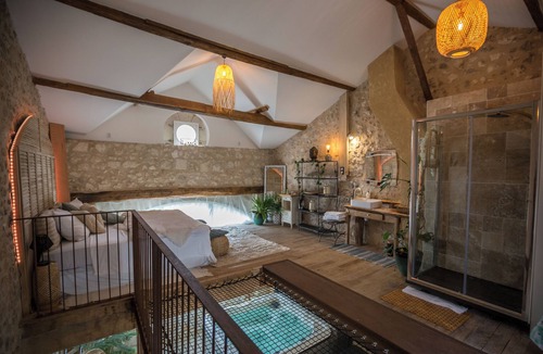 Saint-Front-de-Pradoux House | Domaine de Beaufort