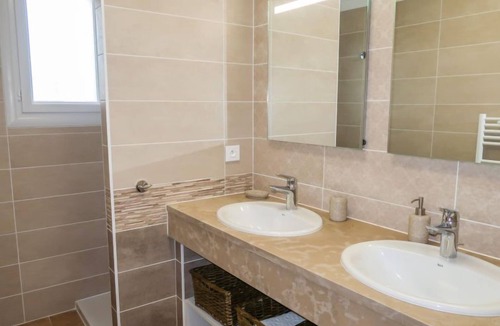 Visan Apartment | Domaine de Majobert by Interhome