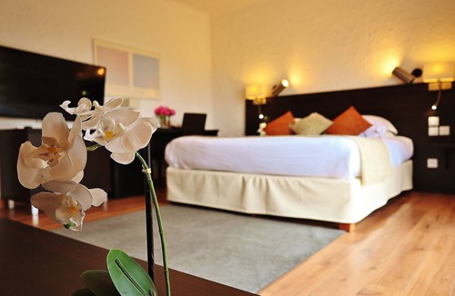 Flassans-sur-Issole Hotel | Domaine du Lac