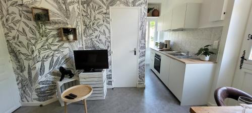 Neris-les-Bains Apartment | Dormiraneris Résidence Amaryllis