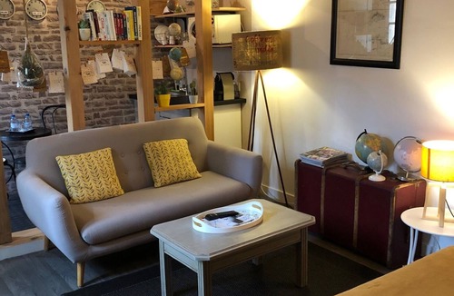 Saintes Bed & Breakfast | Double or Twin-Standard-Wet room-Terrace-2ème étage