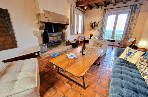 Santec House | Dream destination, right by the sea,