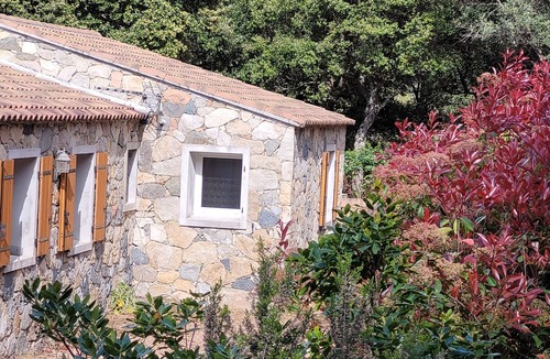 Granace Cottage | Dry stone cottage with outdoor spa, quietness guaranteed