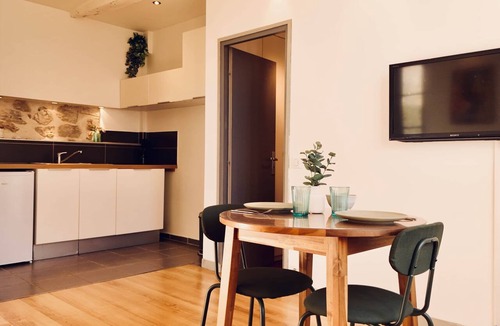 Brignoles Apartment | Dubonnet - Coeur de ville