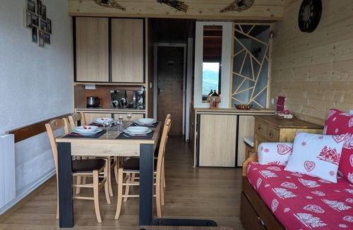 Murat-le-Quaire Apartment | Duplex 4/6 Pers Dans une Ambiance Chaleureuse Avec vue Imprenable sur le Sancy