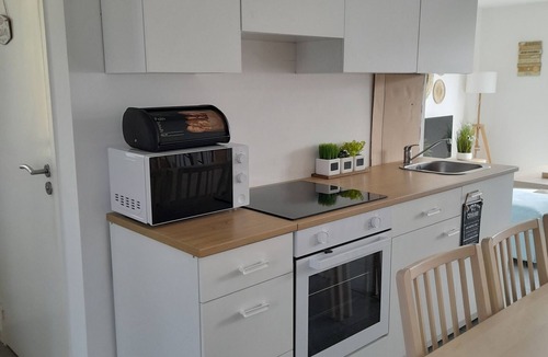 Saint-Pierre-Quiberon Apartment | Duplex apartment 110 m², central, 100 m from the beach