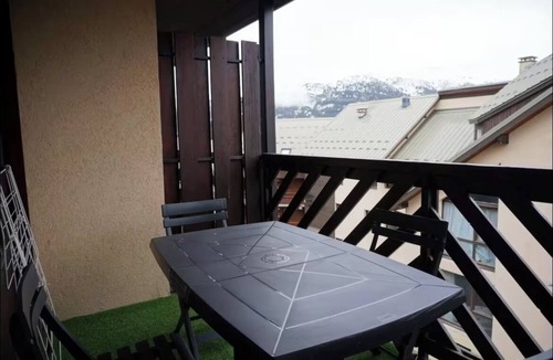 Gresse-en-Vercors Apartment | Duplex apartment with mountain views and swimming pool