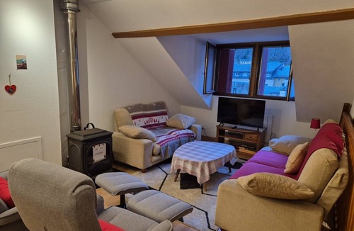 Cauterets Apartment | Duplex apartment for 8/10 pers, 150m from cable car