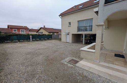 Chassieu Apartment | Duplex apartment with parking, near Eurexpo and Groupama stadium