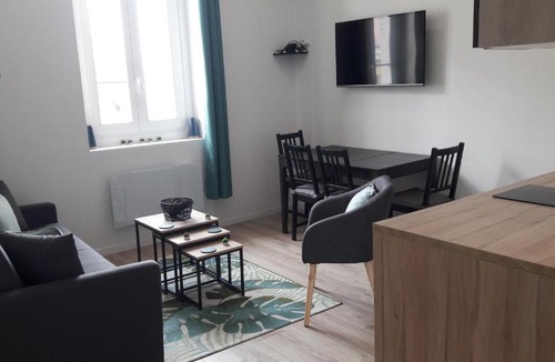 8th Arrondissement Apartment | Duplex Bastié T3 calme et climatisé WiFi