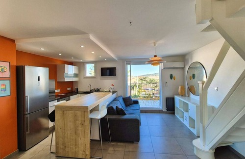 Les Sablettes Apartment | Duplex Contemporain, Climatisation à Deux pas de la mer