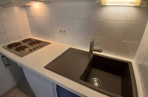 Vallon-Pont-d'Arc House | Duplex for 6 with Terrace, A/C, Heated Pool & Parking in Vallon-Pont-d'Arc