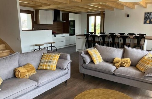 Font-Romeu-Odeillo-Via Apartment | Duplex M, huge loft in resort center