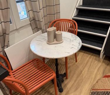 Bourges Apartment | Duplex T2 cosy - Hyper Centre - Parking privé