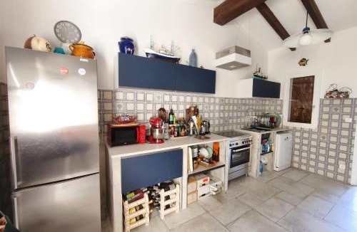 Ajaccio House | Ecological house with solar electricity