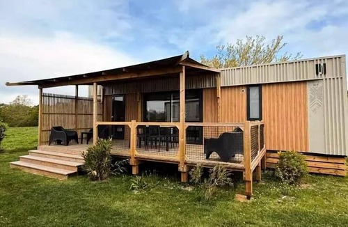 Saint-Molf House | ELEGANCE Collection - Modern mobile home with 3 bedrooms and 2 bathrooms, sleeps 6