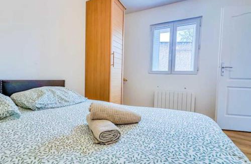 Clermont-Ferrand Apartment | Escapade à 3 grande terrasse et parking privé
