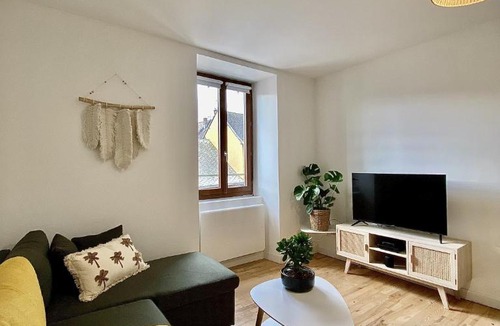 La Mure Apartment | Escapade Boheme