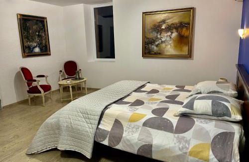 Beaumont-sur-Leze Bed & Breakfast | Escapade chez Domi