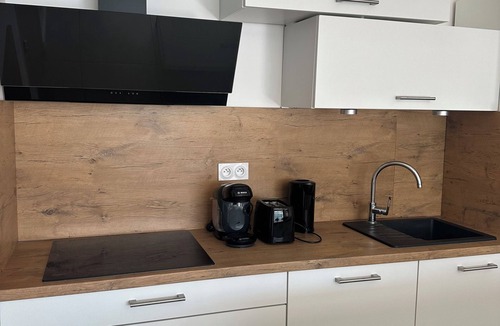 Saint-Vallier Apartment | Escape along the Rhône