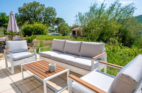 La Rouviere Apartment | Esprit du Sud Apartment on Domaine du Golf with magnificent view