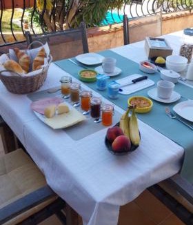 Saint-Cezaire-sur-Siagne Bed & Breakfast | Etoilevacances Chambres d hotes Campagne en Lavande