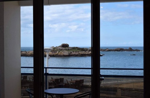 Tregastel Apartment | Exceptional SEA VIEW apartment with WIFI in TREGASTEL